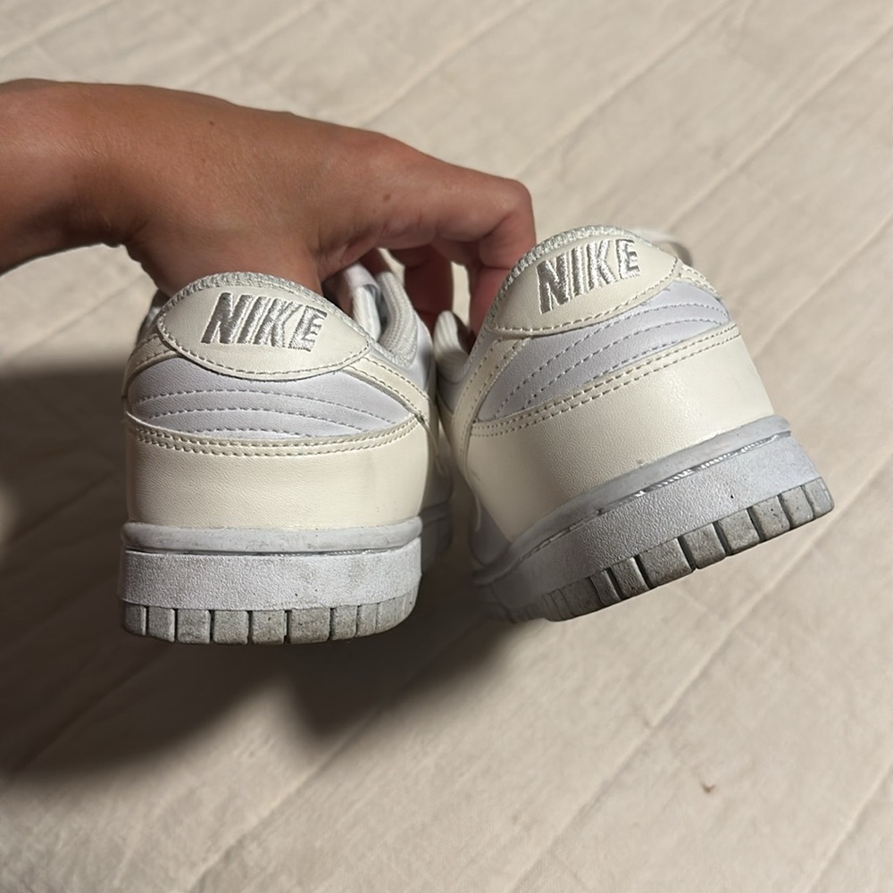 Nike Low Dunks - image 5